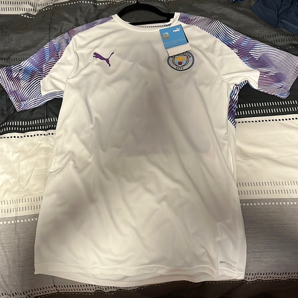 OFFICIAL Authentic Manchester City Training Jersey WITH TAG!